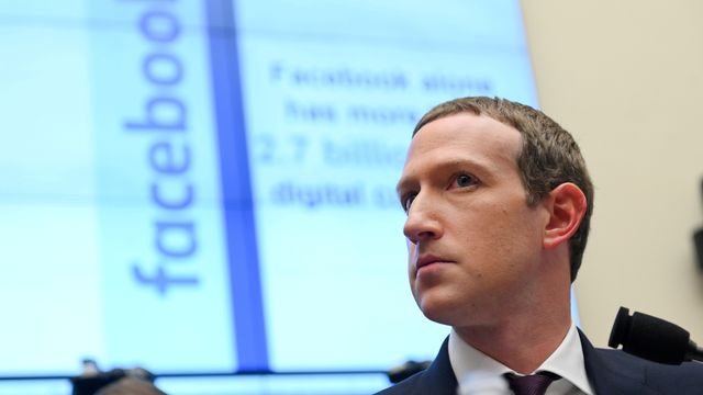 Mark Zuckerberg får skarp kritikk fra egne ansatte for sin Trump-holdning