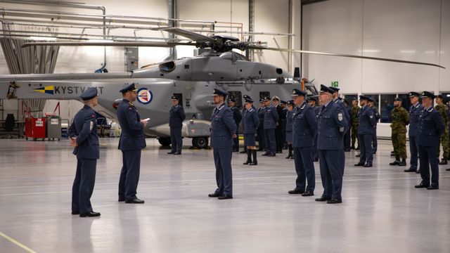 Avtroppende kystvaktsjef ber Stortinget om å skrote NH90-helikoptrene