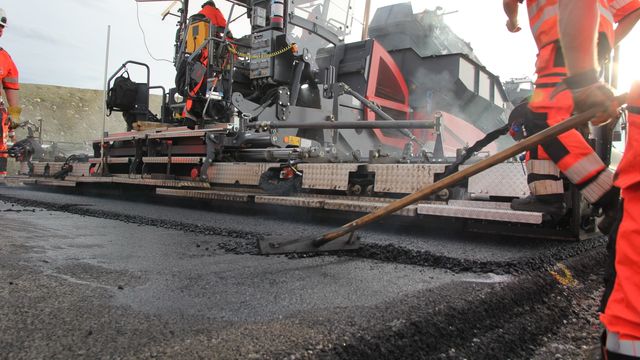 Fire store entreprenører kjemper om tre asfaltkontrakter i Innlandet