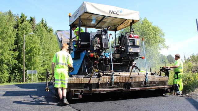 Ny kontrakt: 23.000 tonn asfalt skal legges i Gudbrandsdalen