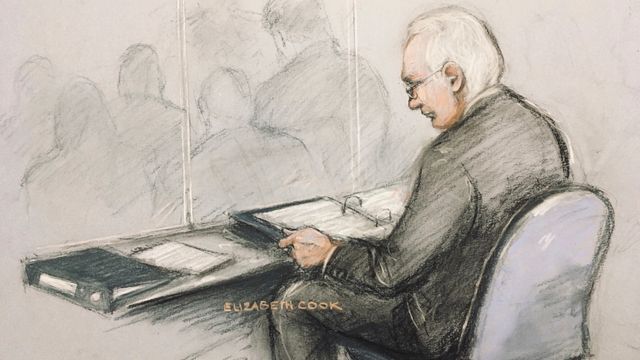 Rettsmøtet om utlevering av Assange til USA er i gang i London