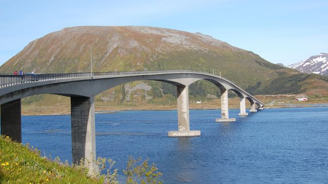 207 bruer og fergekaier i Nord-Norge skal sjekkes for feil og mangler