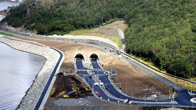 I dag åpnet Norges største vei- og tunnelprosjekt