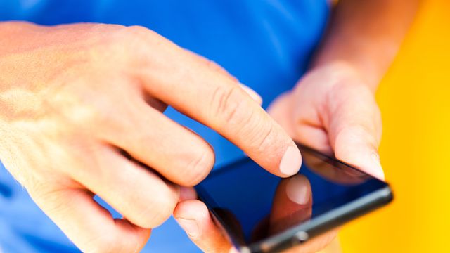 Over 3.000 fikk SMS fra fylkeskommune om å følge 17-årings Twitter-konto