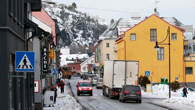 Fire av seks ble avvist: Laugstol er tildelt veilyskontrakt på inntil 160 mill i Vestfold