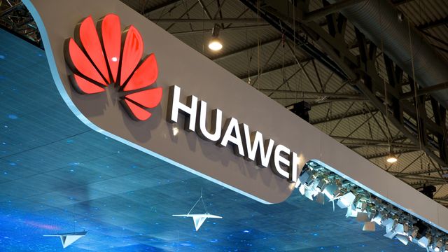 Nå kan danskene få Huawei-forbud. Operatørene får fem år til å rydde opp i eksisterende avtaler