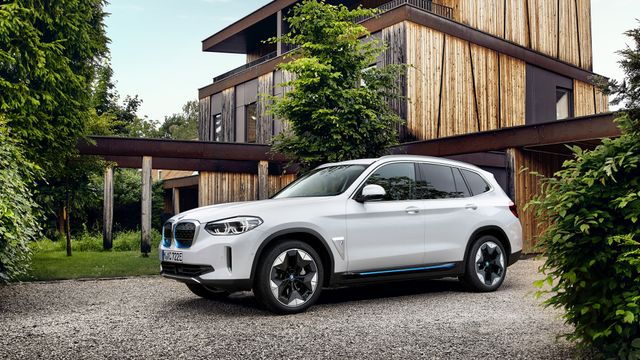 BMWs nye elbil er lansert – uten firehjulstrekk