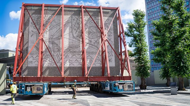 Tre timer på fire minutter: Slik flyttet Statsbygg 250 tonn Picasso fra Y-blokka