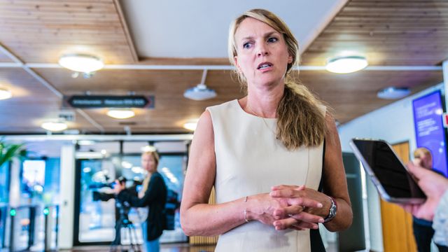 Helsemyndighetene frykter økt smitte etter koronautbruddet på Hurtigruten