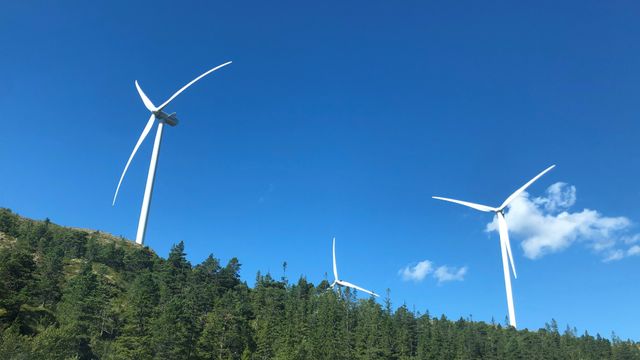 Nå er den siste av 277 vindturbiner montert på Fosen