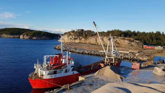 Får betalt for å sende 35 skip på skraphaugen