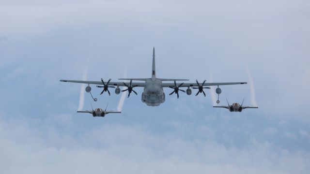 F-35B styrtet etter å ha kollidert med Hercules-tankfly i lufta
