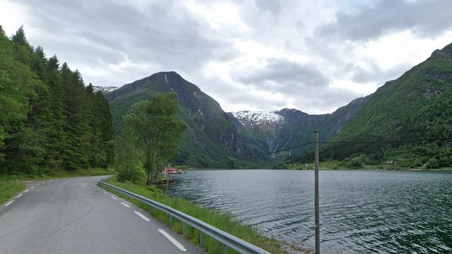 Fylket lanserer nye alternativ for bru over Esefjorden