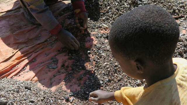 Elbil-boom kan sette fart på miljøkatastrofer og barnearbeid