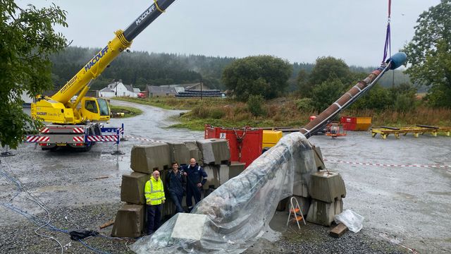 Ved å bruke metall til å plugge brønner, får de en tettere forsegling. Et elektrisk varmeelement gir dem full kontroll