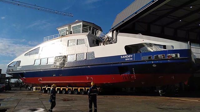 Elferge blir ett år forsinket. Mangler fergekai