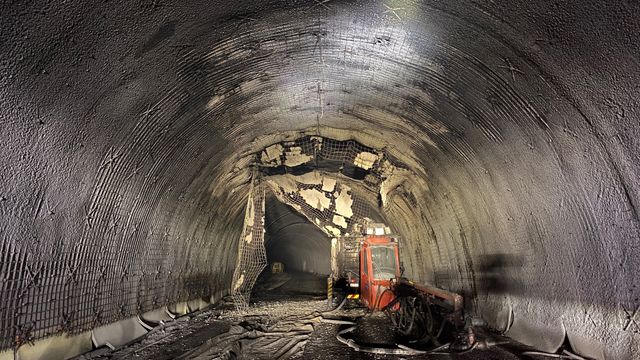 Slik ser det ut etter tunnelbrannen sist fredag
