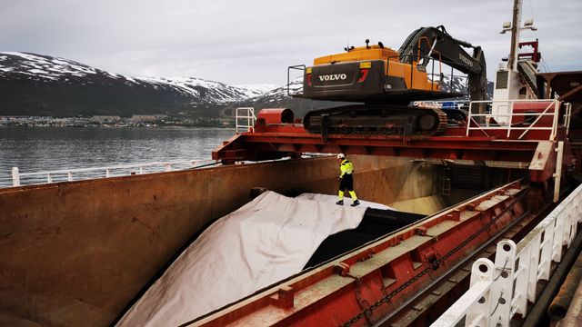 På søndre Helgeland skal fylket legge nesten 40.000 tonn asfalt  