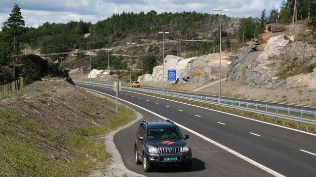 Luxemburg-selskap tjener gode penger på motorvegen Grimstad-Kristiansand
