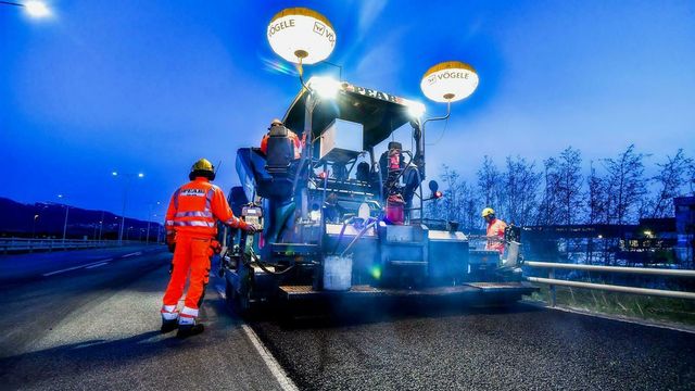Årets asfaltsesong på riksveiene: 27 kontrakter - 1000 km - verdi 1250 millioner