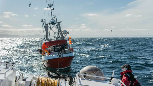 Redningsselskapet og Telenor Kystradio skal holde havet trygt