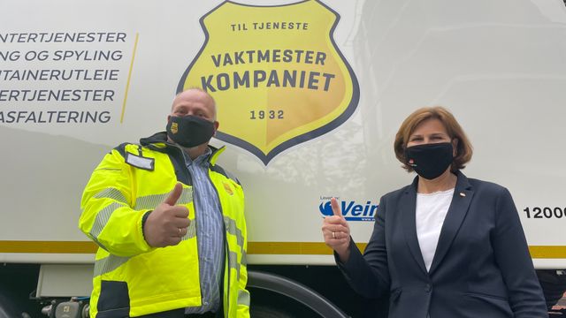 Signerte Norges mest krevende vegdriftskontrakt - pålydende 700 millioner