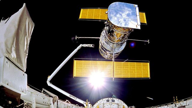 I dag begynner NASA på reparasjonen av Hubble