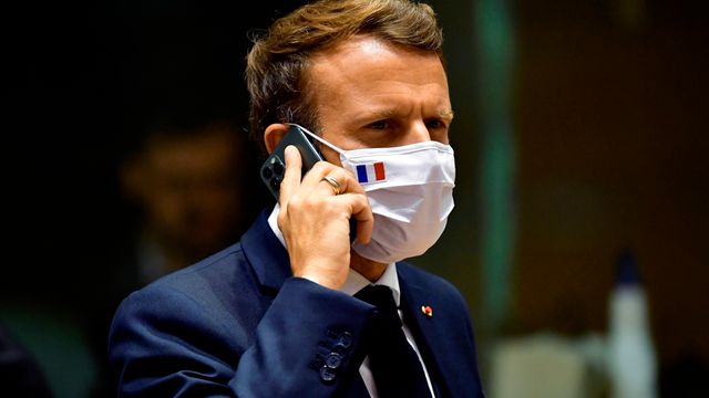 Macron frykter avlytting og bytter telefon