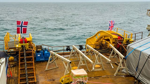 Vil bygge havvind med kabel til Norge og Storbritannia: – Vi kommer ikke til å tappe Norge for kraft