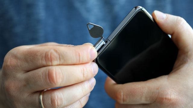 Rykter om at Iphone kommer uten simkort-skuff allerede i 2022
