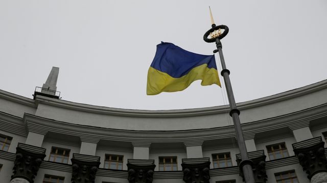 Ukraina melder om et stort dataangrep mot regjeringens nettsider