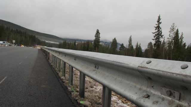 16 kilometer med nytt rekkverk skal monteres i Finnmark