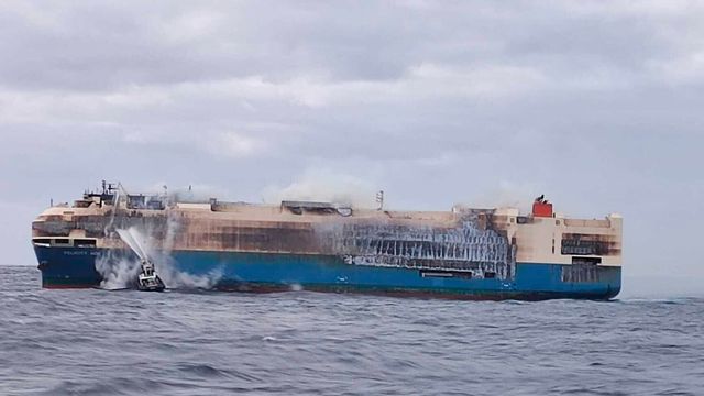 Felicity Ace: El-bilbatterier holder liv i brannen