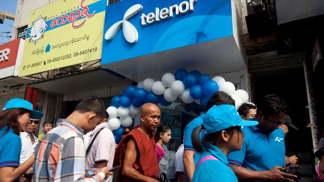 Telenor sier norsk leder i Myanmar nektes utreise