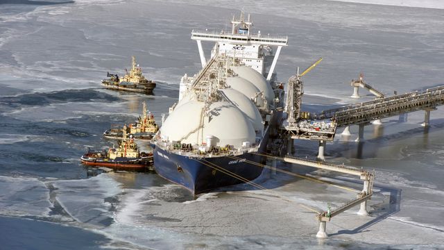 DNV har klasset nær 100 skip for russiske Sovcomflot. Nå vurderer de alle kundeforholdene i Russland