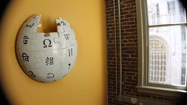 Russere laster ned hele Wikipedia «for sikkerhets skyld»