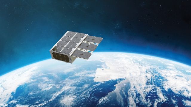 Forsvarets første satellitt skytes opp: – Viktig for nordområdene