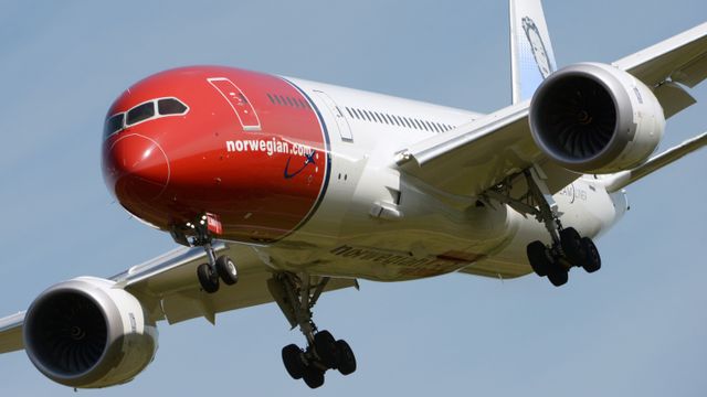 Norwegian er eneste norske flyselskap som ikke tillater bruk av nødlader