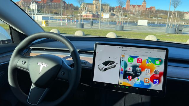 Nå kan du kjøre Apple Carplay på en Tesla