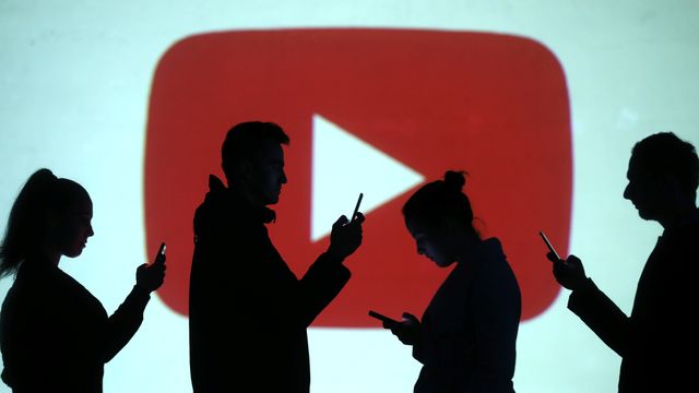 YouTube fjerner tusenvis av kanaler knyttet til Ukraina-krigen