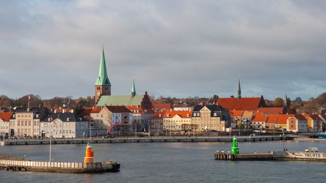 Datatilsyn står på sitt. Danske barn fortsatt uten PC-er ved skolestart