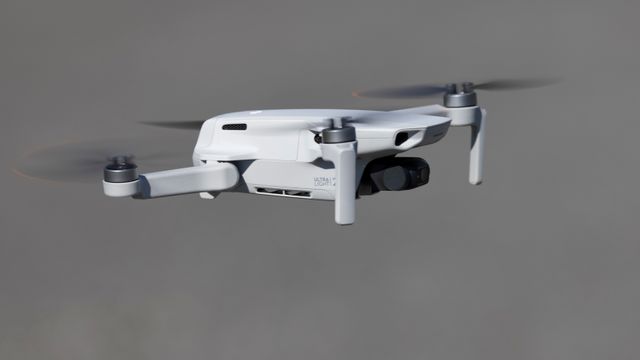 Ulovlig bruk av droner skaper problemer ved norske flyplasser