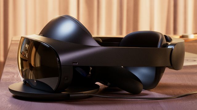 Nå vil Zuckerberg bringe Teams og Zoom inn i VR-verdenen – med knalldyre VR-briller
