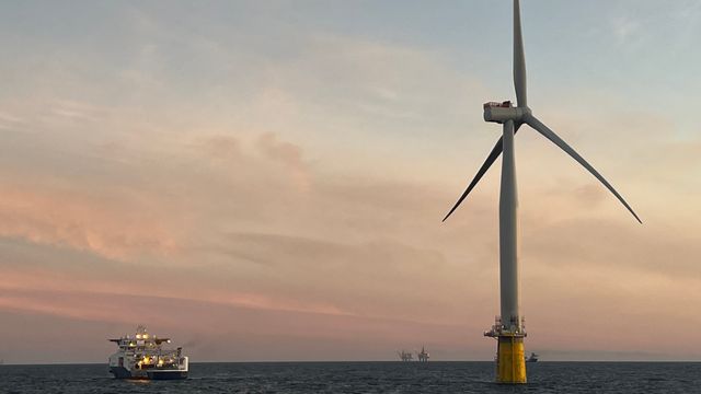 Legger opp til subsidier for begge havvind-områdene. Equinor: Kunne vært unngått med hybridkabel