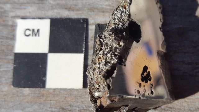 Uventet funn: Meteoritt inneholder to mineraler som aldri før er oppdaget på jorden