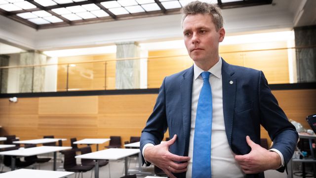 Ola Borten Moe mener Norge bør finansiere kjernekraft i Sverige