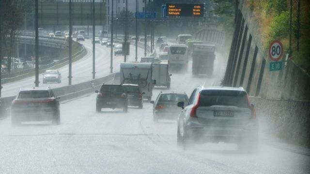E18 ut av Oslo blir forsinket – Vegvesenet må få kontroll på kostnadene