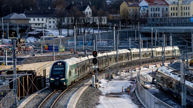 Jernbanetilsynet: – Follobanen ble testet godt nok før åpning