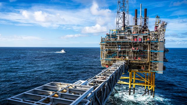 IEA spår rekordhøy etterspørsel etter olje i 2023
