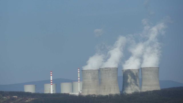 36 år etter første spadestikk: Endelig er slovakisk atomreaktor på strømnettet